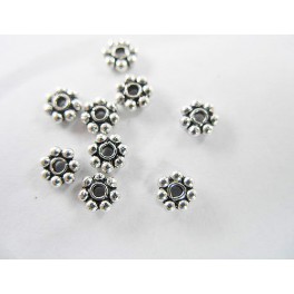 925 Sterling Silver 50 Daisy Spacer Beads 4mm.