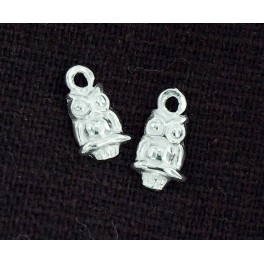 925 Sterling Silver 2 Tiny Owl Charms 5.5x7.5mm.