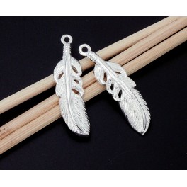 925 Sterling Silver 2 Feather Pendants 7x24 mm.