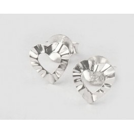 925 Sterling Silver HeartStud Earrings 6mm.