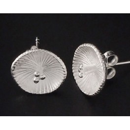 925 Sterling Silver Tiny Concave Disc Stud Earrings 10.5mm.