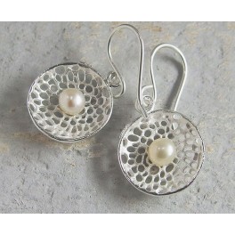 925 Sterling Silver  Filigree Concave Disc Earrings 14mm.With Pearl