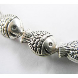 Karen Hill Tribe Silver 4 Fish Beads 7.8 x 11.5mm.