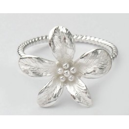 925 Sterling Silver 1.5mm. Twisted Rope Ring - Flower design